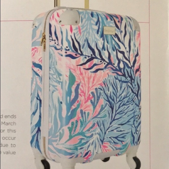 lilly pulitzer carry on suitcase